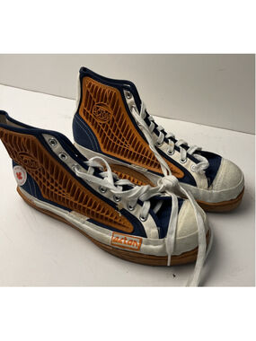 Vintage 1970s Acton Broomball Broom Hockey Shoes Made in Canada Size 9